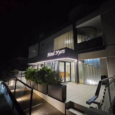 Albergo Nyers Perugia Zewnętrze zdjęcie