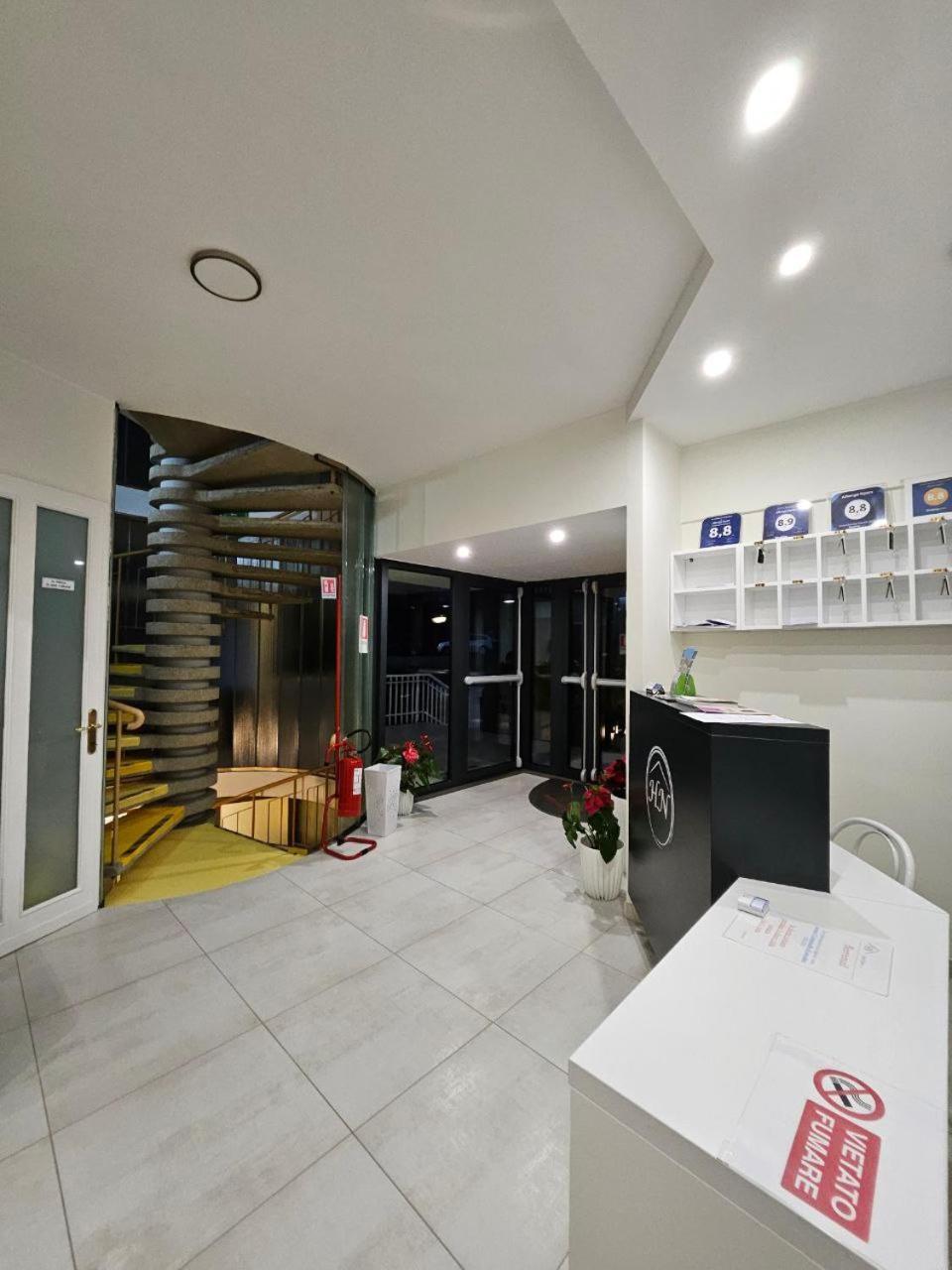 Albergo Nyers Perugia Zewnętrze zdjęcie